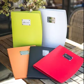 SecurIT® Rio A4Weinkarten-Mappe mit einem doppelseitigen Einleger, Schwarz