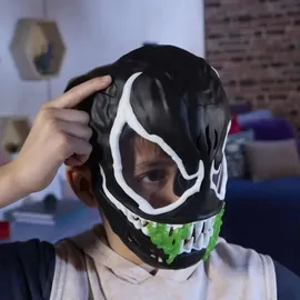 Hasbro Spiderman Venomversus Venom Glow-In-The-Dark Leucht-Maske