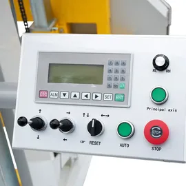 BAMATO Blockbandsäge BBSW-790PROA mit 5,9m Rollbahn und automatischem Vorschub