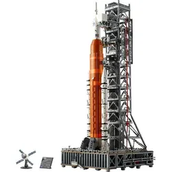 0 LEGO® Icons - NASA Artemis Startrampe