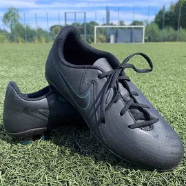 Nike Jr. Phantom GX 2 Club FG/MG Fußballschuhe Kinder 002 black/black-deep jungle 36