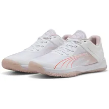 Puma Accelerate Turbo W+ Hallenturnschuh, white/glowing red/rose quartz/alpine snow 44.5