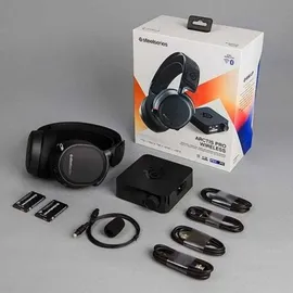 SteelSeries Arctis Pro Wireless schwarz