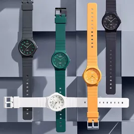 Casio Timeless Collection MQ-24B-8BEF Resin 35 mm MQ-24B-8BEF