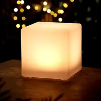 Spetebo LED Solar Kunststoff Würfelleuchte warm weiß - 30