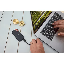 SanDisk Extreme Portable 8 TB USB-C 3.2 SDSSDE61-8T00-G25