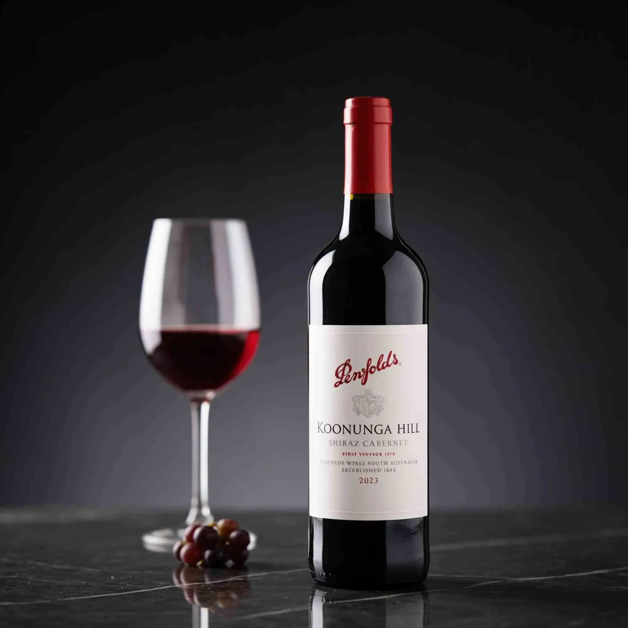 Penfolds 2023 Penfolds Koonunga Hill Shiraz - Cabernet 2023 Cabernet Sauvignon,Shiraz Australien