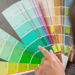 Individuelle Badewannenfarbe (nach RAL-Palette)