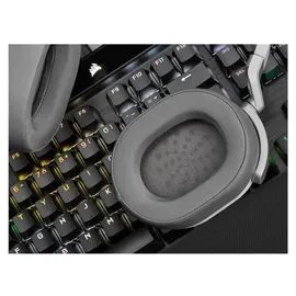 Corsair HS65 Surround weiß