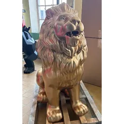Casa Padrino XXL Deko Skulptur Löwe Gold H. 143 cm - Garten Deko Figur