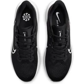 Nike Quest 6 Herren Schwarz / Weiß 42