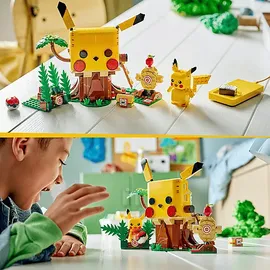 LEGO Pokémon SMART PlayTM: Trainingshaus mit Pikachu Bausatz, Mehrfarbig