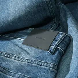 Staccato Regular-fit-Jeans "STCCharles", Jungen, Gr. 164, Normalgrößen, blau (jeansblau), Oberstoff: 80% Baumwolle, 19% Polyester, 1% Elasthan., leichte Abriebeffekte, unifarben, Basic, regular fit, Jeans, Regular Fit