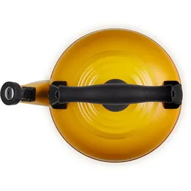 Le Creuset Wasserkessel Tradition 2,1 l Gelb