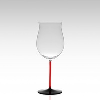 ideenNest | Linie Sven Weinglas, mundgeblasen, bleifreies Kristallglas, spülmaschinenfest, roter Stiel (Model 3)