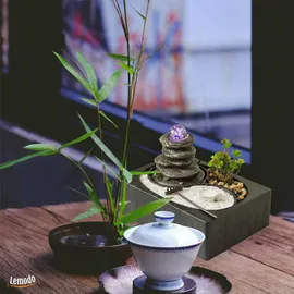 Lemodo Zimmerbrunnen mit LED-Beleuchtung, Feng Shui Dekobrunnen mit Yin Yang Felsengarten für die Wohnung