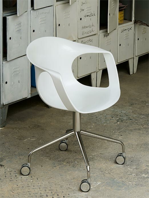 Chaise sur roulettes Flick REDI, Designer Archirivolto Design, 79x61x54 cm