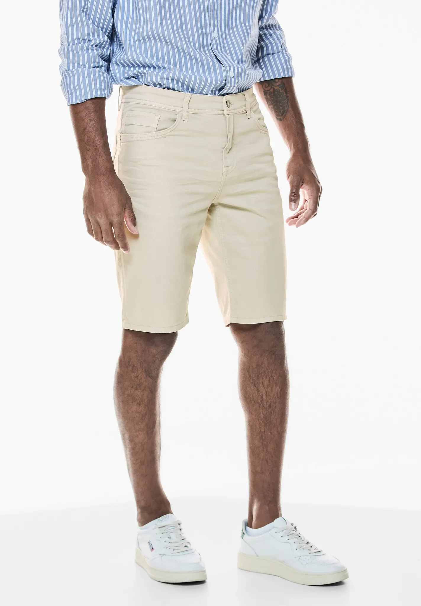 Bermudas STREET ONE MEN, Herren, Gr. 34, Kurz, beige (sandy shore wash), Web, 98% Baumwolle, 2% Elasthan, unifarben, regular fit kurz, Hosen Bermudas, 5-Pocket-Style