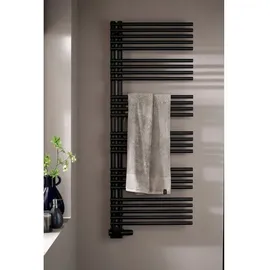 Schöner Wohnen Designheizkörper 1510 x 600 mm 713 W schwarz Mittelventil