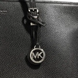 Michael Kors Quinn Large & Shopper in Schwarz