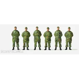 Preiser Figuren H0 Soldaten stehend 1:87 16842