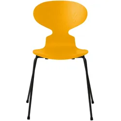 Fritz Hansen - Die Ameise Stuhl, Esche true yellow gefärbt / Gestell schwarz