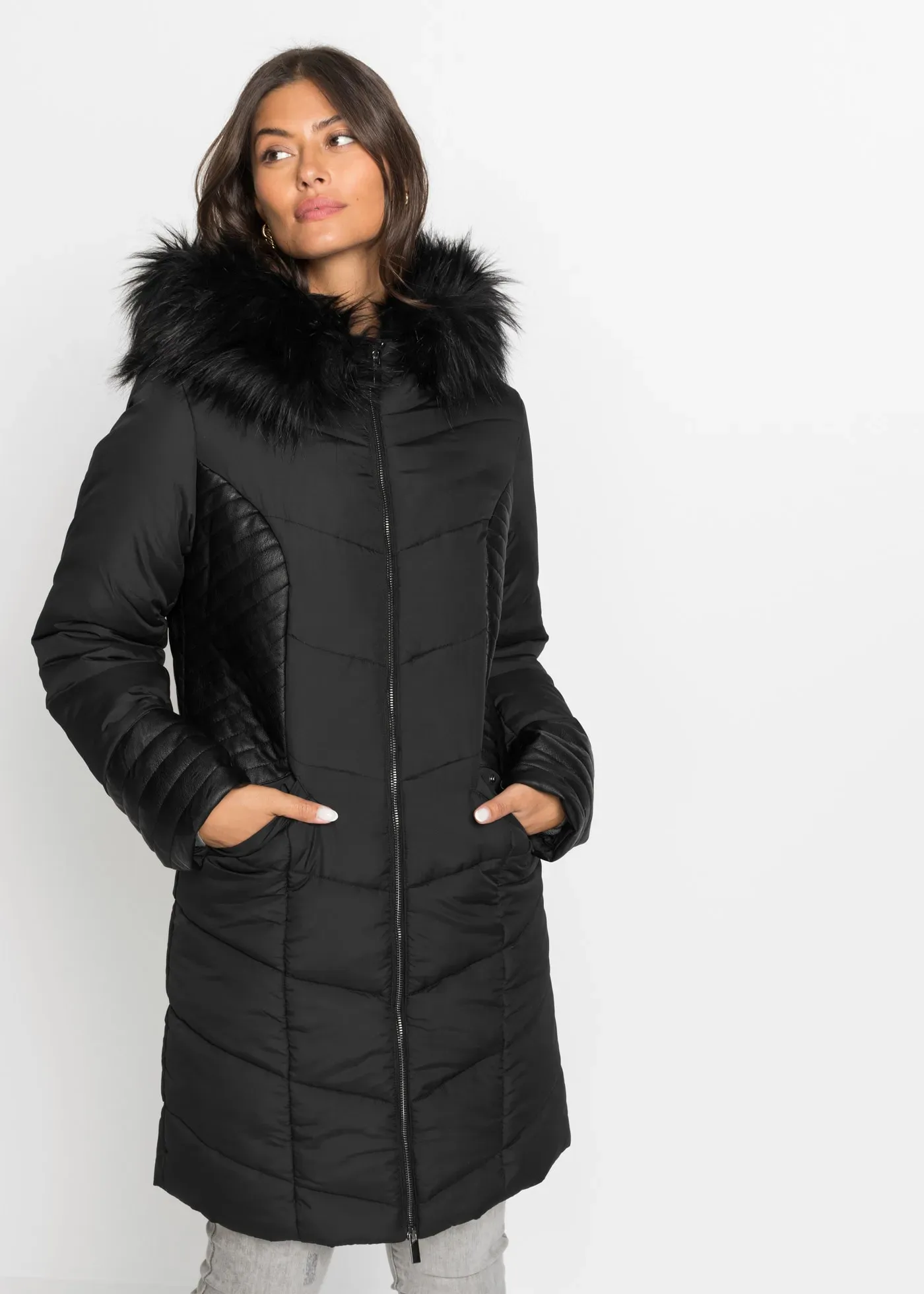 Steppmantel BONPRIX, Damen, Gr. 46, schwarz, Web, Obermaterial: 100% Polyester. Einsatz: 100% Viskose. Futter: 100% Polyester, unifarben, loose fit kniefrei, Mäntel Steppmantel, Kapuze mit abnehmbarem Fellimitat, 2-Wege-Zipper