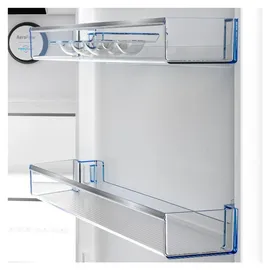 Beko B5RCNE365LXB Kühl-Gefrierkombination (316 l, 1865 mm hoch, Silber)