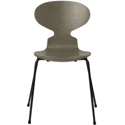 Fritz Hansen - Die Ameise Stuhl, Esche oliv green gefärbt / Gestell schwarz