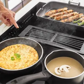 Cecotec Bolero Squad IH 4800 TotalFlex80 - Schwarz