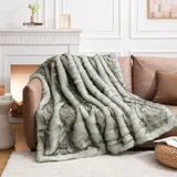 HOMFINE Luxuriöse Kunstfelldecke Felldecke Kunstfell - Kuscheldecke Flauschig Fellimitat Decke, Faux fur Blanket, Kuscheldecke Fell Flauschig für Couch Bett Tagesdecke, 230x230cm, Weiß