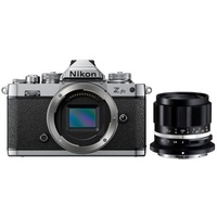 Nikon Z fc + Voigtländer Macro APO-Ultron D 35mm f/2.0