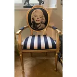 Casa Padrino Barock Esszimmer Stuhl Marilyn Monroe mit Armlehnen und Streifen