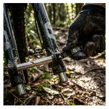 srsuntour Steckachse Q-LOC2 15 x 110 mm Boost schwarz
