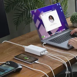 j5create JUP37185W-EN 185-Watt-GaN-PD-3.1-USB-C-Ladegerät mit 3 Anschlüssen - EU-Version - Weiß