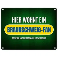 Trendaffe Hier wohnt ein Braunschweig-Fan Metallschild mit Rasen Motiv