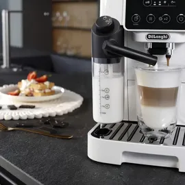 De'Longhi Magnifica Start Milk ECAM220.61.W weiß