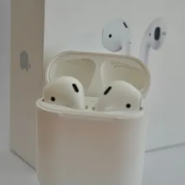 Apple AirPods (2. Generation)