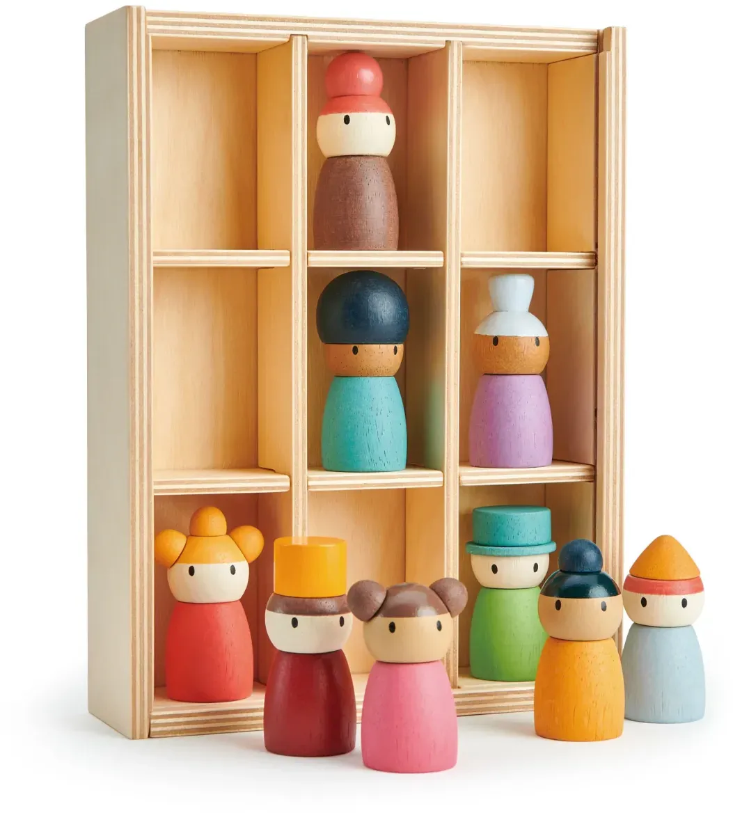 Holzhotel-Spielset fcr Kinder 19,5x6x25 cm bunt aus FSC-Holz, 9 Figuren, verschiebbare Frontfassade - Tender Leaf - ab 3 Jahre