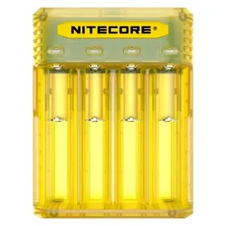 NiteCore Q4 Ladegerät für Lithium Ionen Akkus z.B. 18650, 26500, 26650, 26700 mit zahlreichen Features und Funktionen : gelb