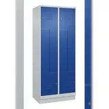 C+P Z-Spind Classic PLUS, Sockel, 4 Abteile, HxBxT 195x80x50cm, Zylinderschloss, Hellgrau/Enzianblau von PROREGAL