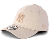 New Era New York Yankees MLB Outline 39THIRTY Stretch Fit Cap in Beige, Größe S/M