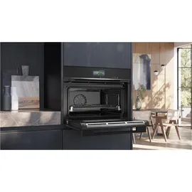 Siemens iQ700 CS736GCB1F Dampfbackofen