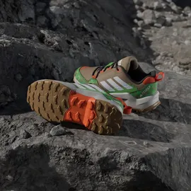 adidas Minecraft Terrex Ax4r Wanderschuhe - Cardboard / Ftwr White / Semi Impact Orange - EU 39 1/3