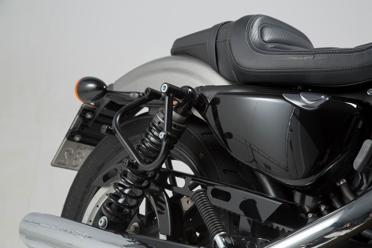 SW-Motech Harley Davidson Sportster, châssis latéral SLC - Noir - Direita