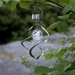 LED  Solar Windspiel Spirale - kaltweiße LED - Dämmerungssensor - drehend und le...
