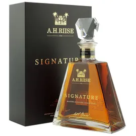 A.H. Riise Signature Master Blender Collection 43,9% vol 0,7 l Geschenkbox