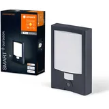 LEDVANCE SMART+ Outdoor Wandleuchte + Hausnummer & Kamera, warmweißes Licht (3000K), hochwertiges Polycarbonatgehäuse in dunkelgrau, integrierter Lautsprecher, Memory Card, smarte WIFI-Technologie