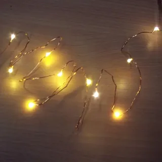 Nipach 10er LED Lichterkette Kupferdraht warmweiß Batteriebetrieb BI11552