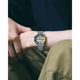 Seiko Digital Chronograph SMGG17P1 Digitaluhr für Herren Mit Alarm